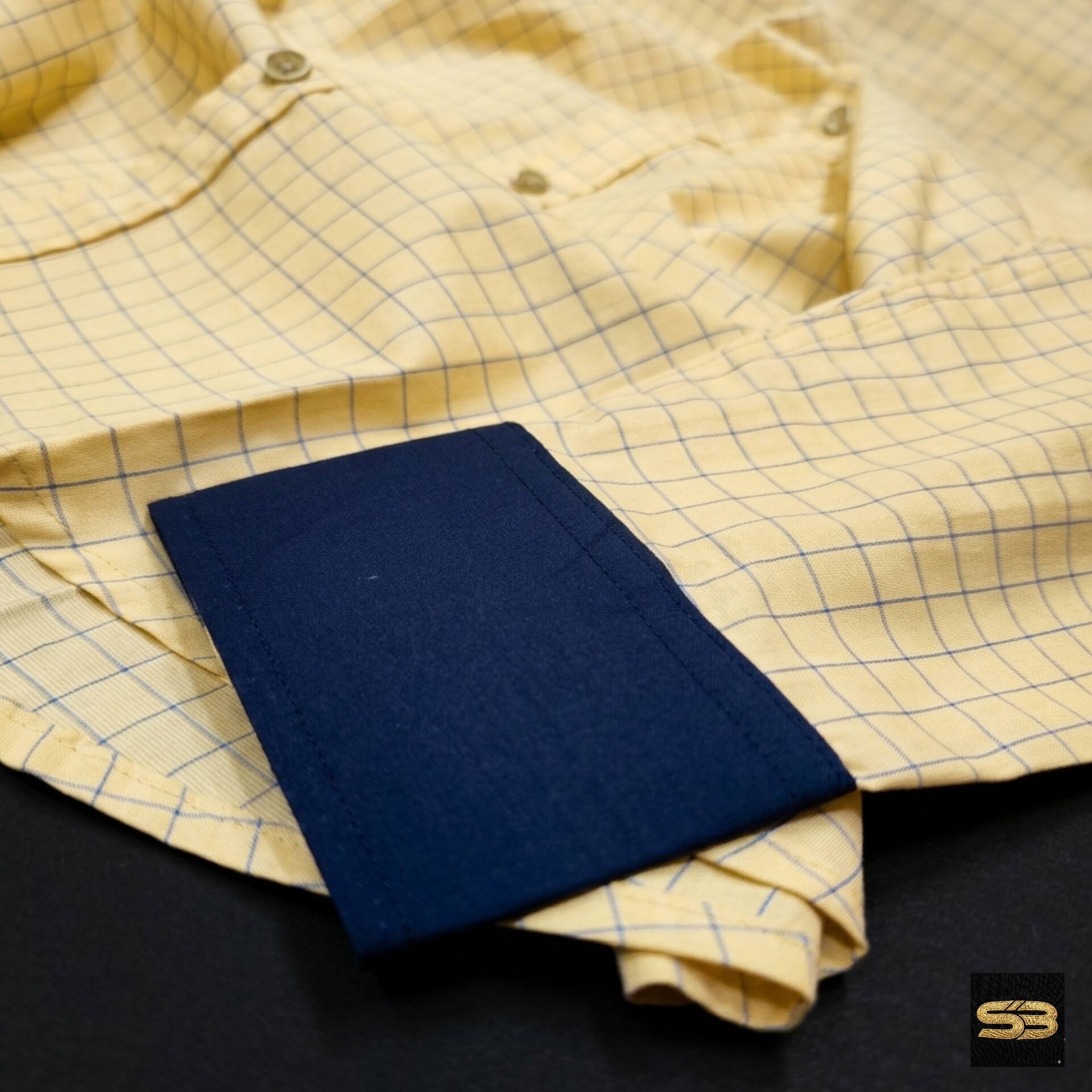 Signature Shirt ( holud box ) - Image 6